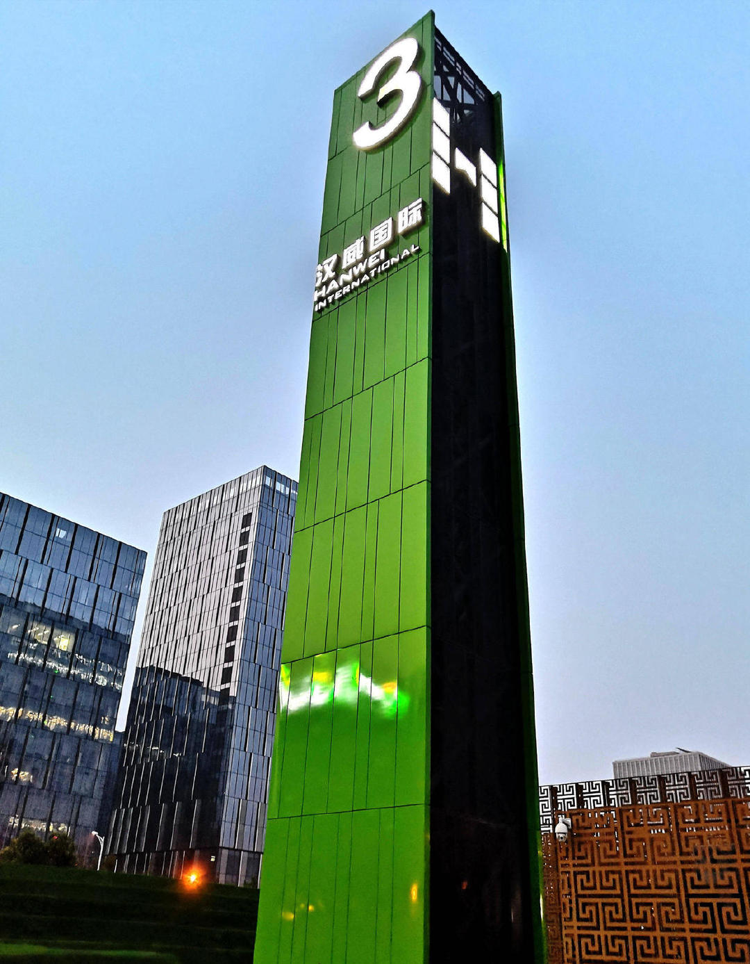 四川酒店精神堡壘_四川商業街精神堡壘_四川房地產精神堡壘